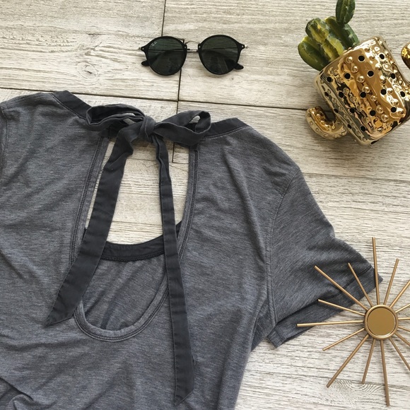 lululemon athletica Tops - Lululemon tie back top